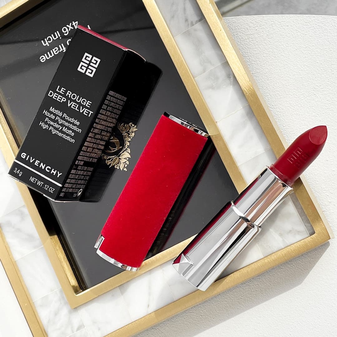 Givenchy Rouge Volupté Shine Velvet Matte Lipstick, available in the following shades: N37-N36-N25-N33-N42-N35-N12-N26-N27 (dashboard quality)