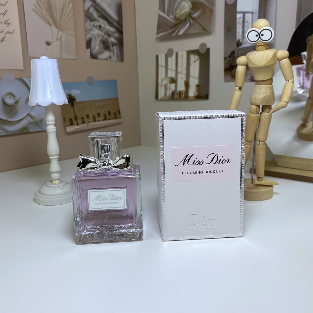 100ml
Dior Miss Dior Cherie Blooming Bouquet,2007